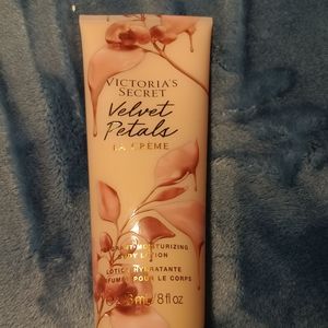 Victoria secret pink body lotion